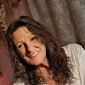 Meet your Posher, Phyllis